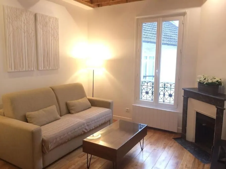Cosy And Chic Flat In Saint Germain Apartman Párizs 0*,
